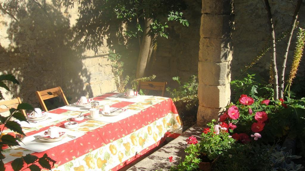 Bed and Breakfast Le Richelieu Uzès Exteriér fotografie
