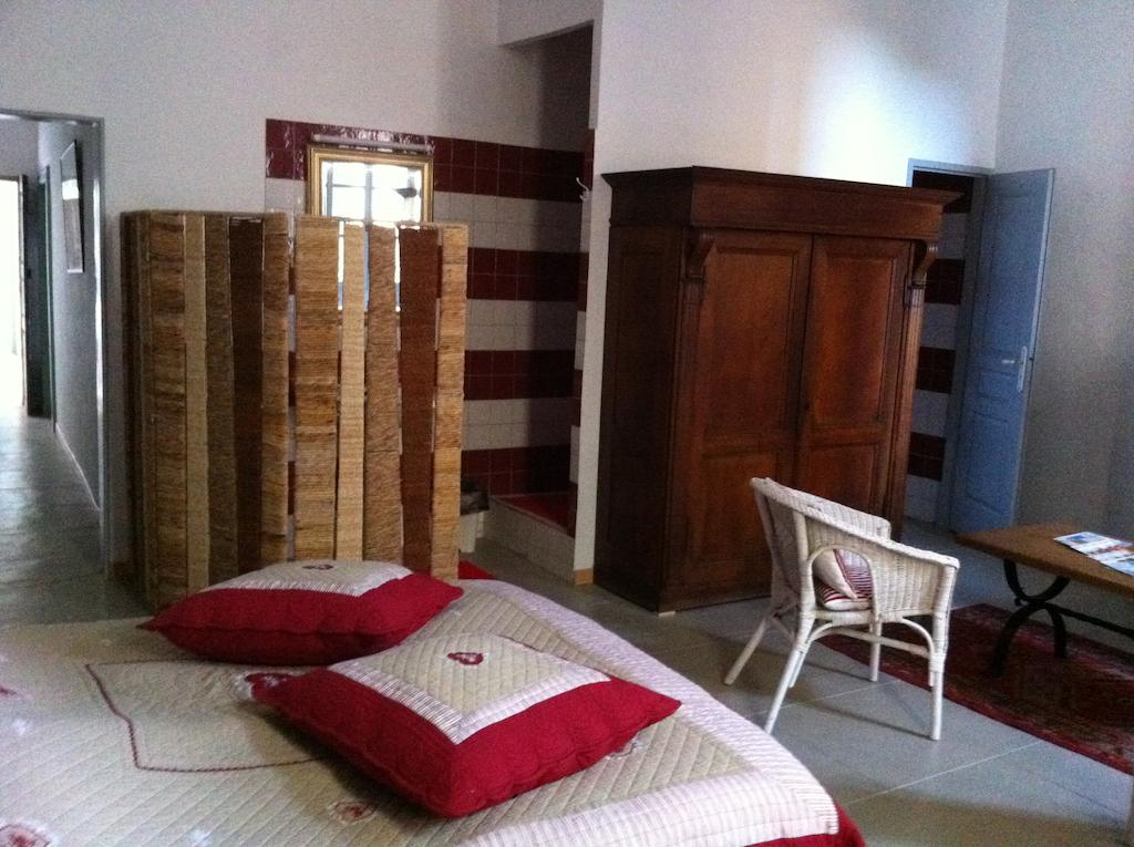 Bed and Breakfast Le Richelieu Uzès Pokoj fotografie